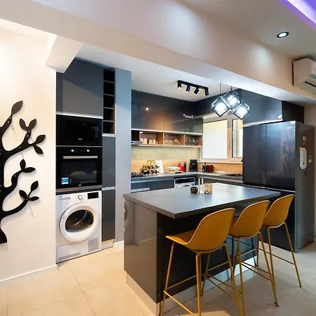 Modern 2br *