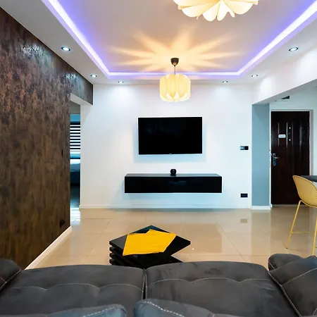 Modern 2br *