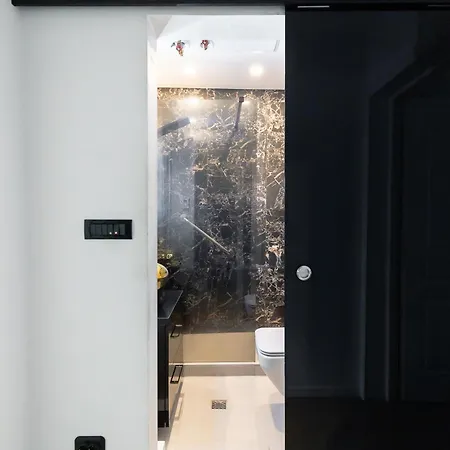 Modern 2br 公寓 *